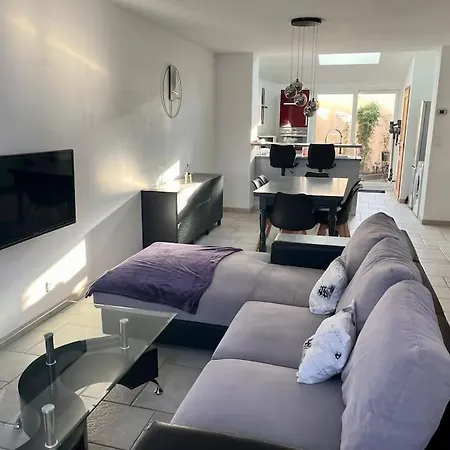 Apartment Maison Proche Cnpe Saint-Folquin
